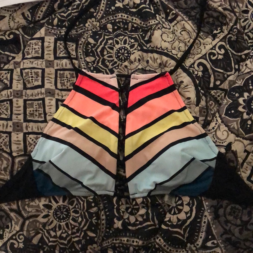 VS PINK bikini top